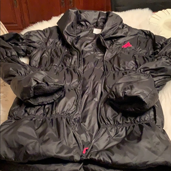 ADIDAS Women’s ClimaProof  Down Jacket  in EUC - Picture 3 of 9